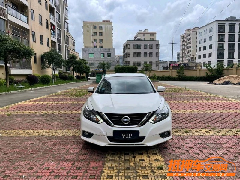 東莞18年日產天籟1