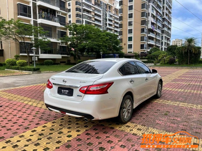 東莞18年日產天籟9