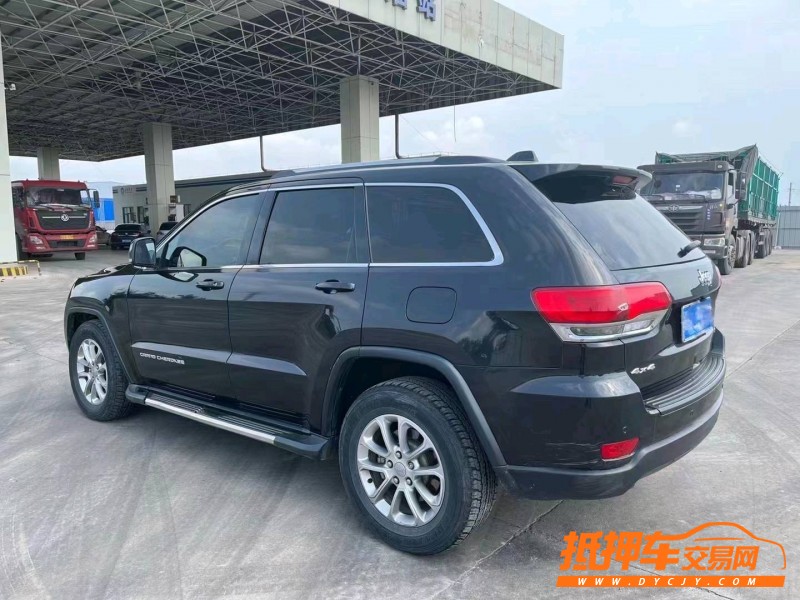 煙臺13年Jeep大切諾基9