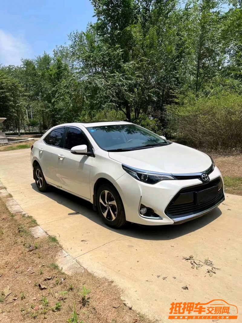 潍坊17年丰田雷凌3