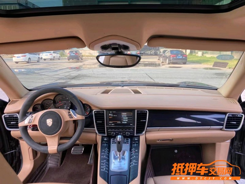 沈陽11年保時捷帕拉梅拉6