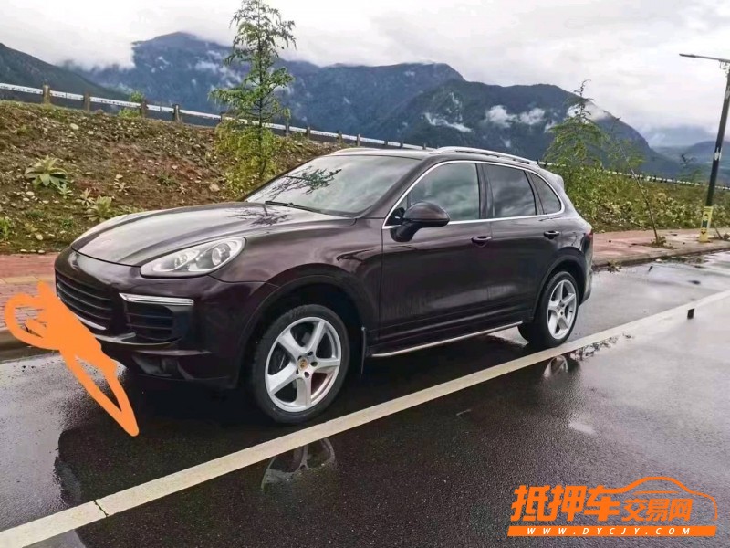 綿陽15年保時捷卡宴2