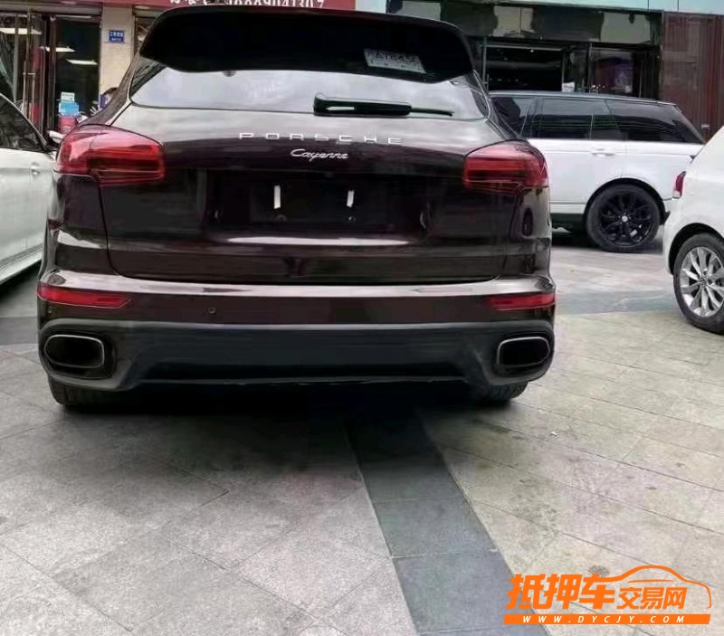 綿陽15年保時捷卡宴3