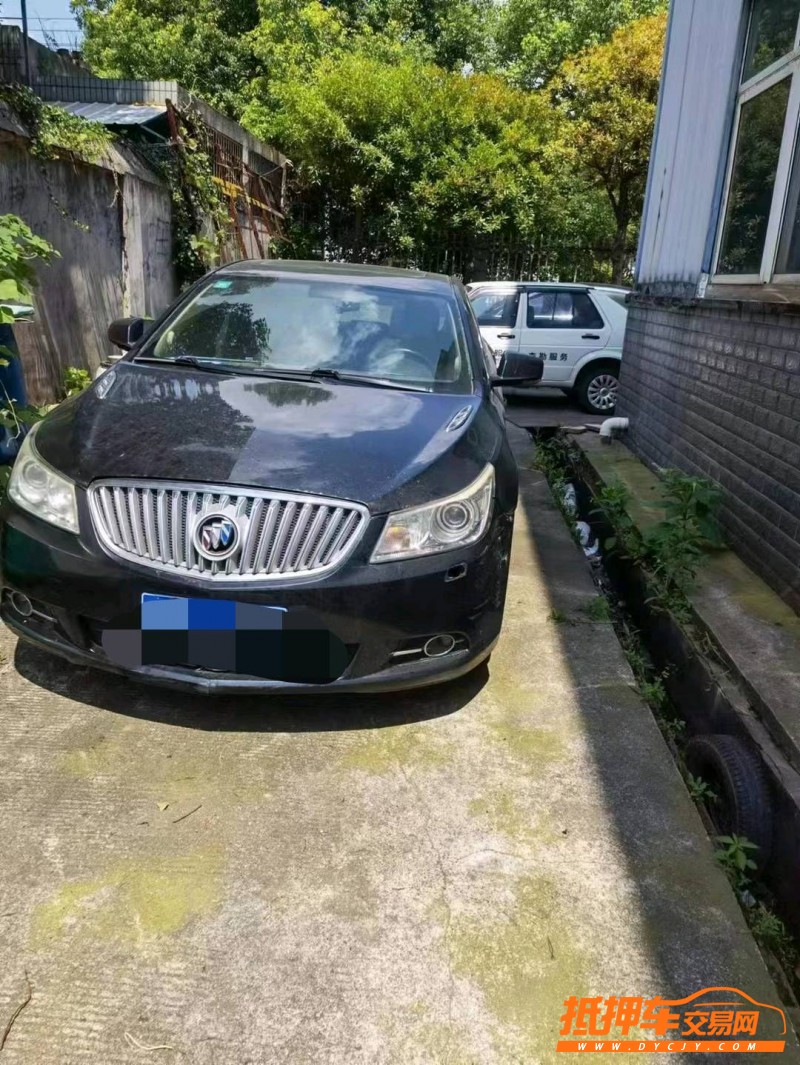 北京10年别克君越1