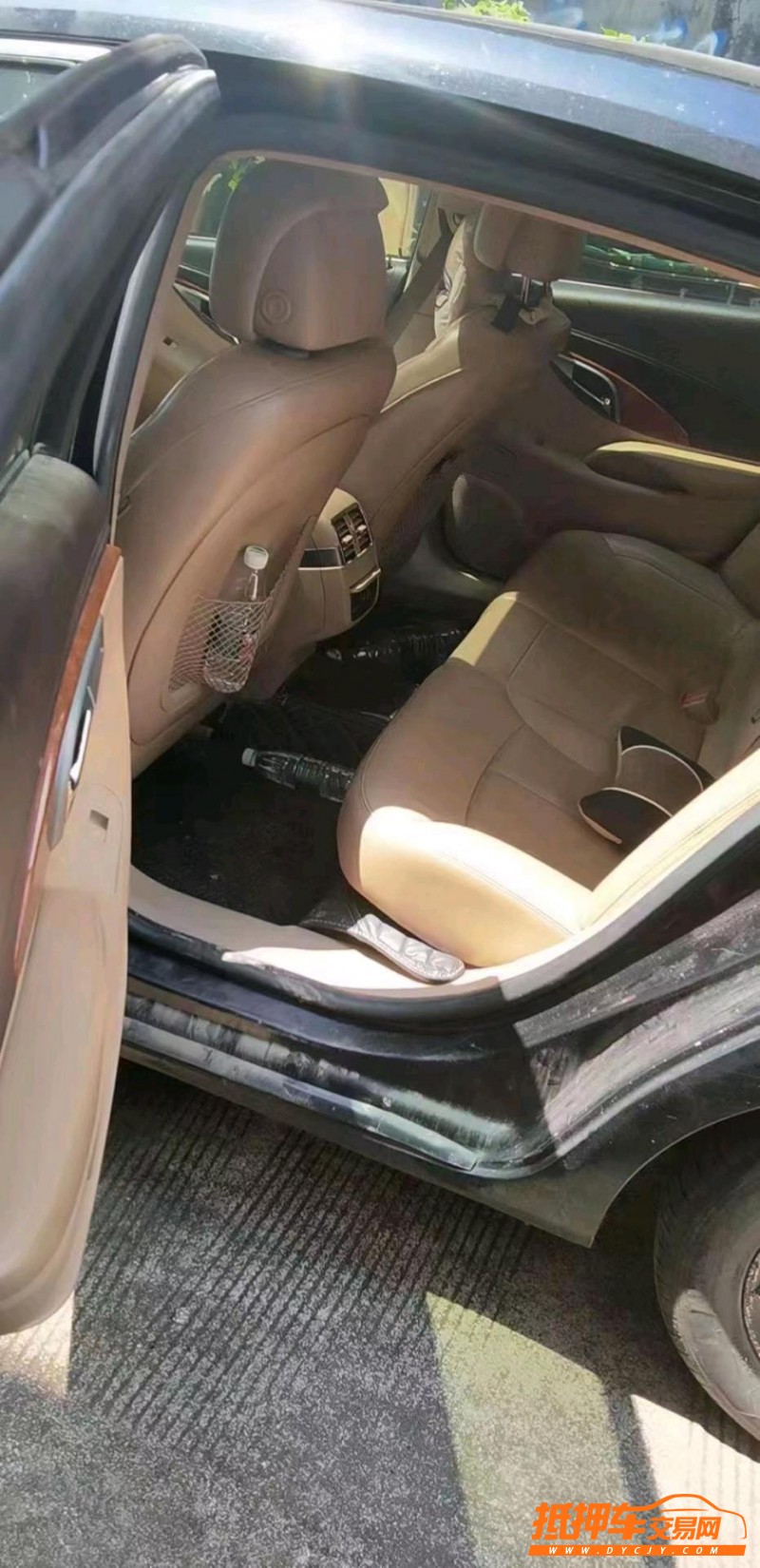 北京10年别克君越2