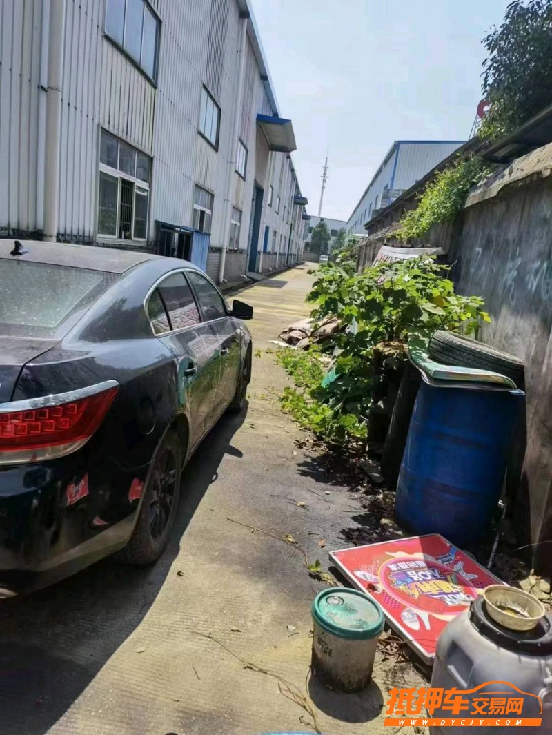 北京10年别克君越5