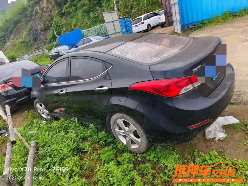 北京13年现代朗动4