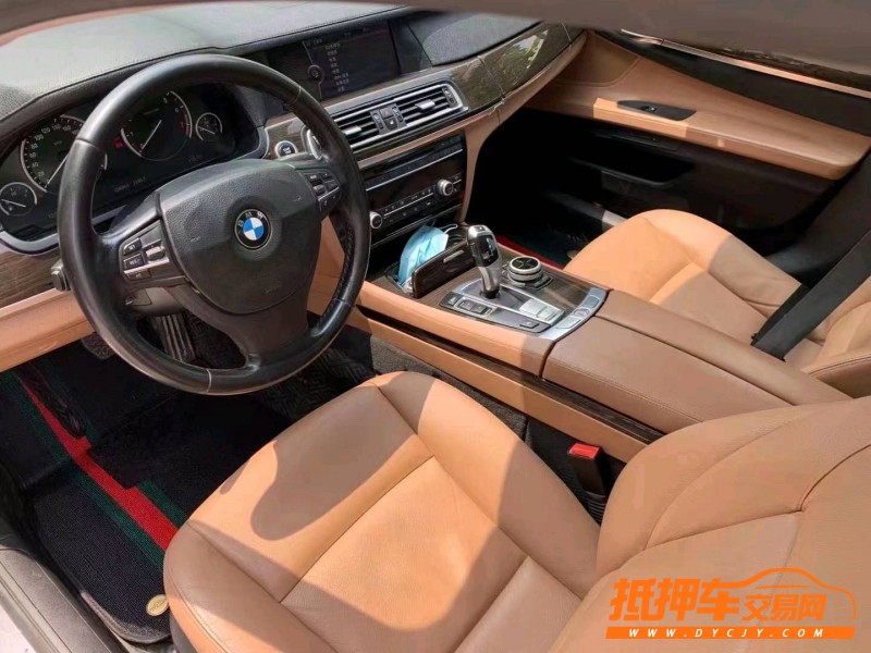 潍坊11年宝马7系3