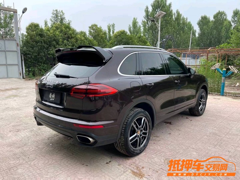 濟寧15年保時捷卡宴4