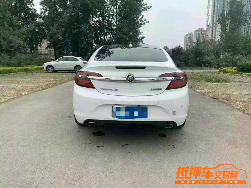 北京16年别克君威7