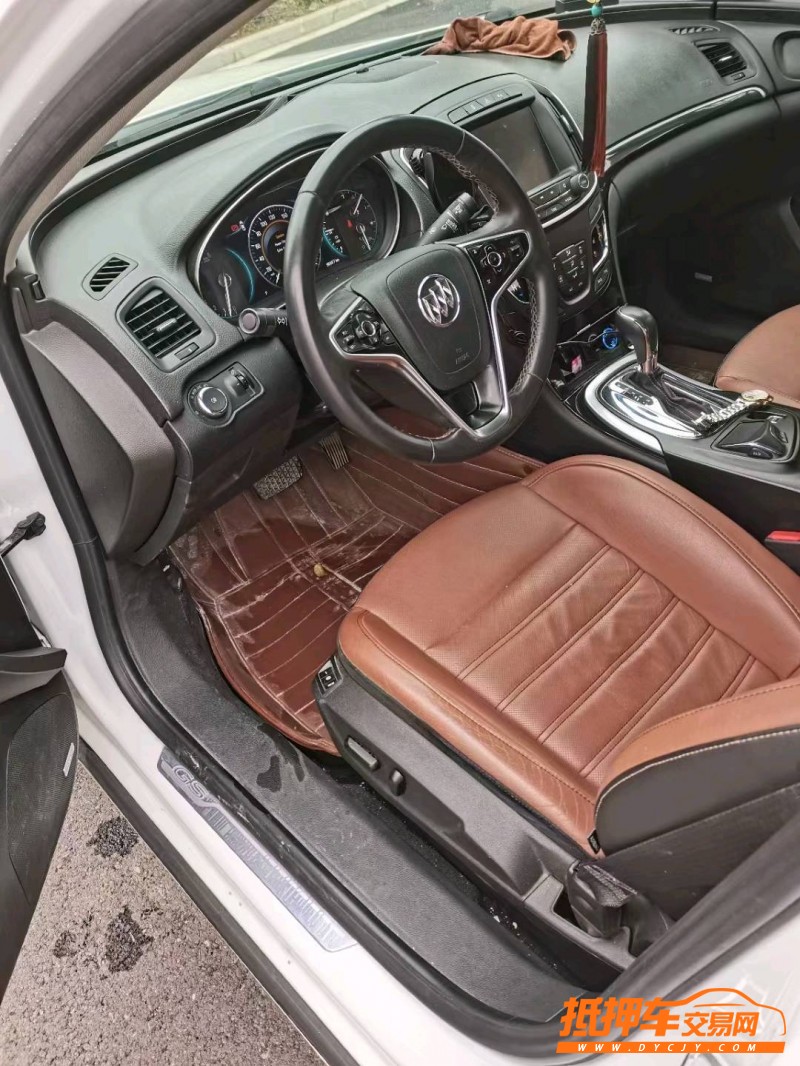 北京15年别克君威4