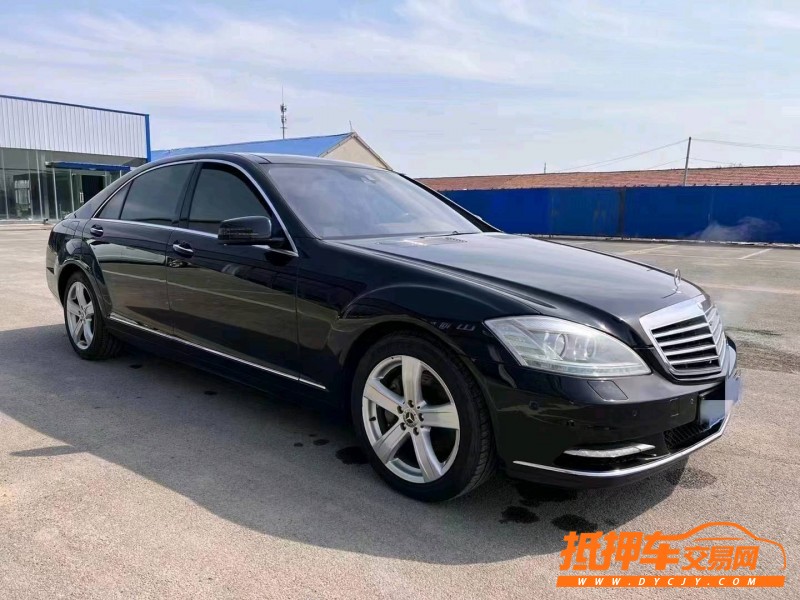 潍坊10年奔驰S2