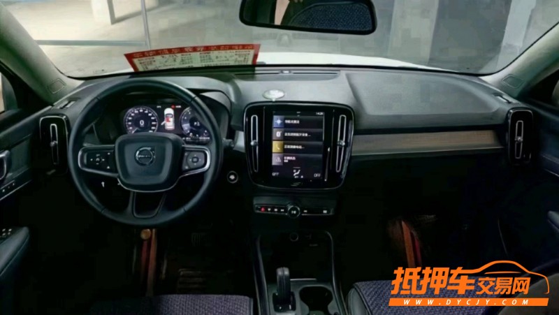 黔西南20年沃爾沃XC402