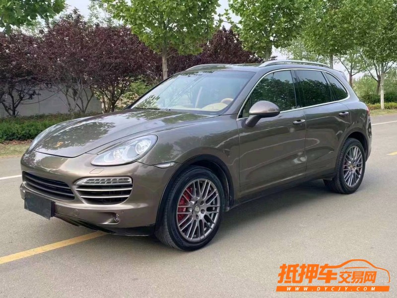 南通12年保時捷卡宴3