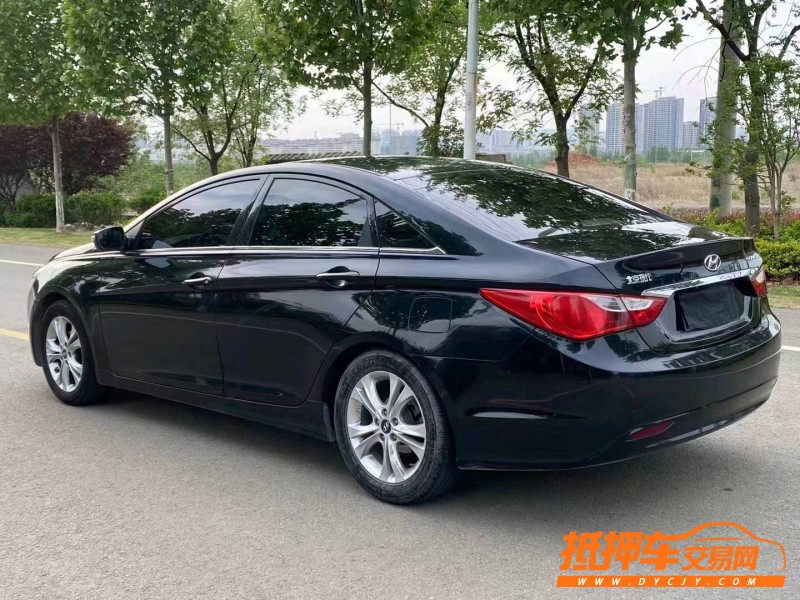 徐州13年现代索纳塔八7