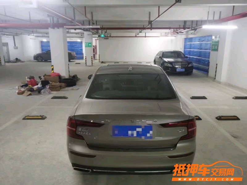 延安19年沃爾沃S60L8