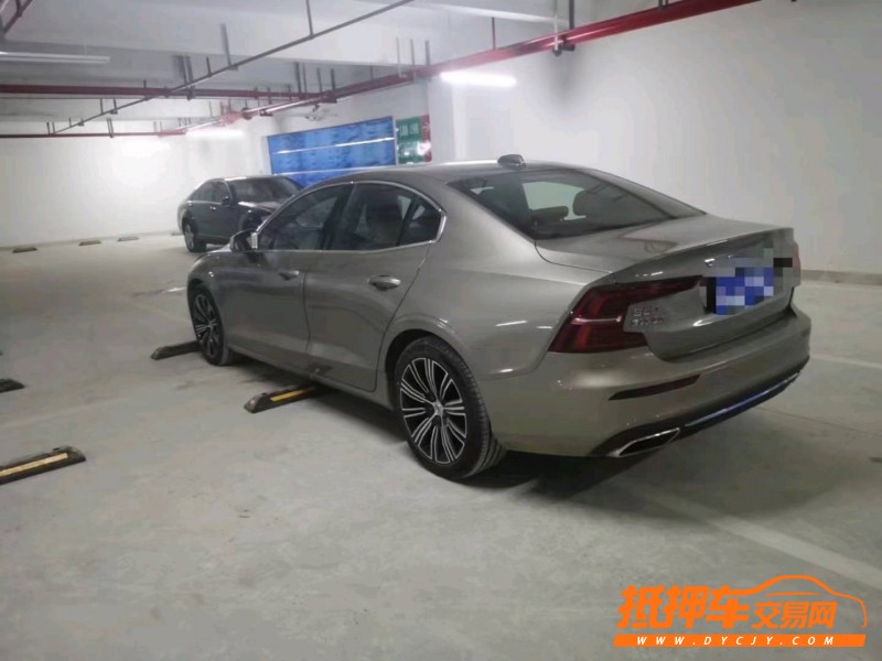 延安19年沃爾沃S60L5