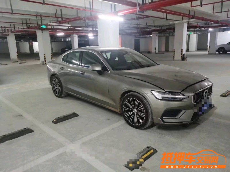 延安19年沃爾沃S60L4