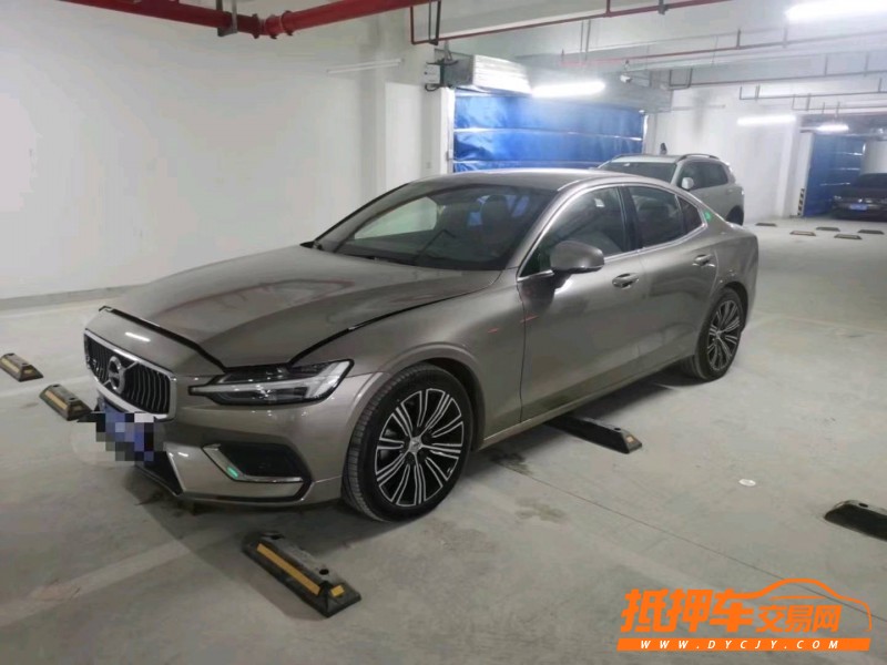 延安19年沃爾沃S60L3