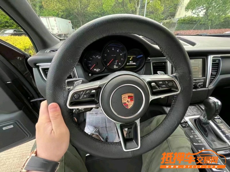 金華14年保時捷Macan4