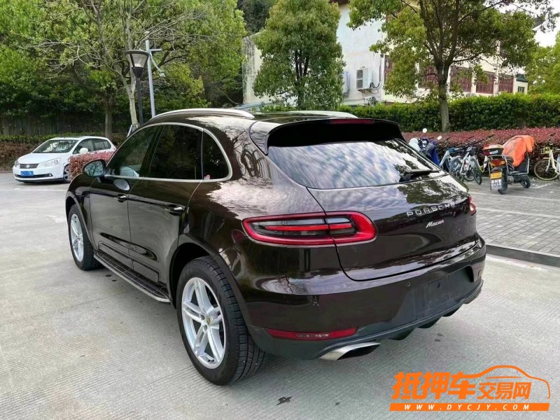 金華14年保時捷Macan9