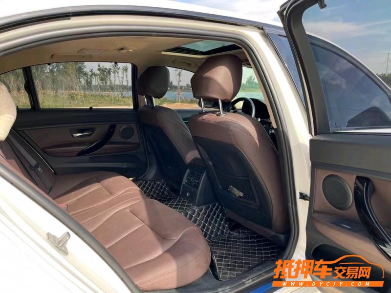 盐城19年宝马3系5