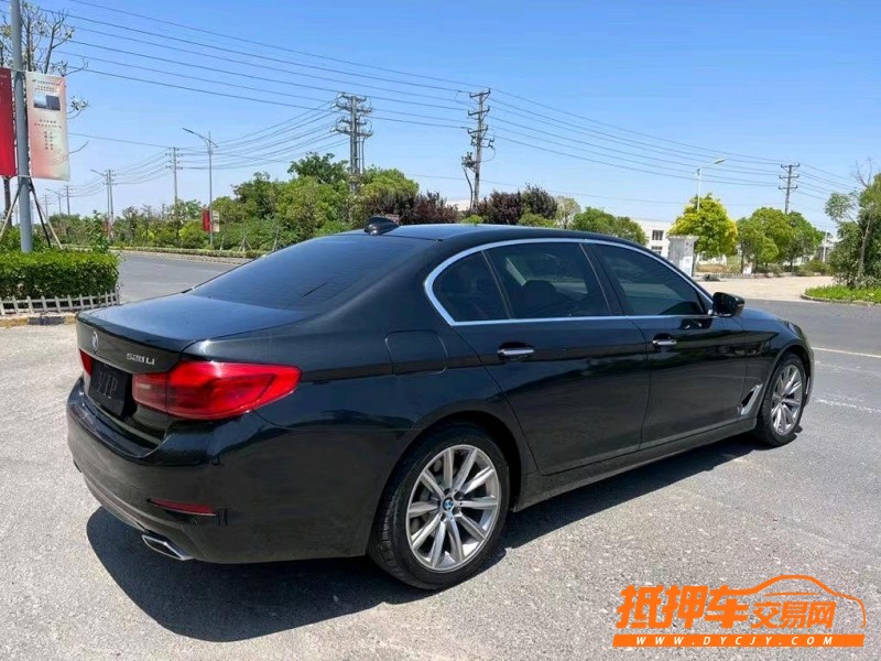 盐城17年宝马5系4