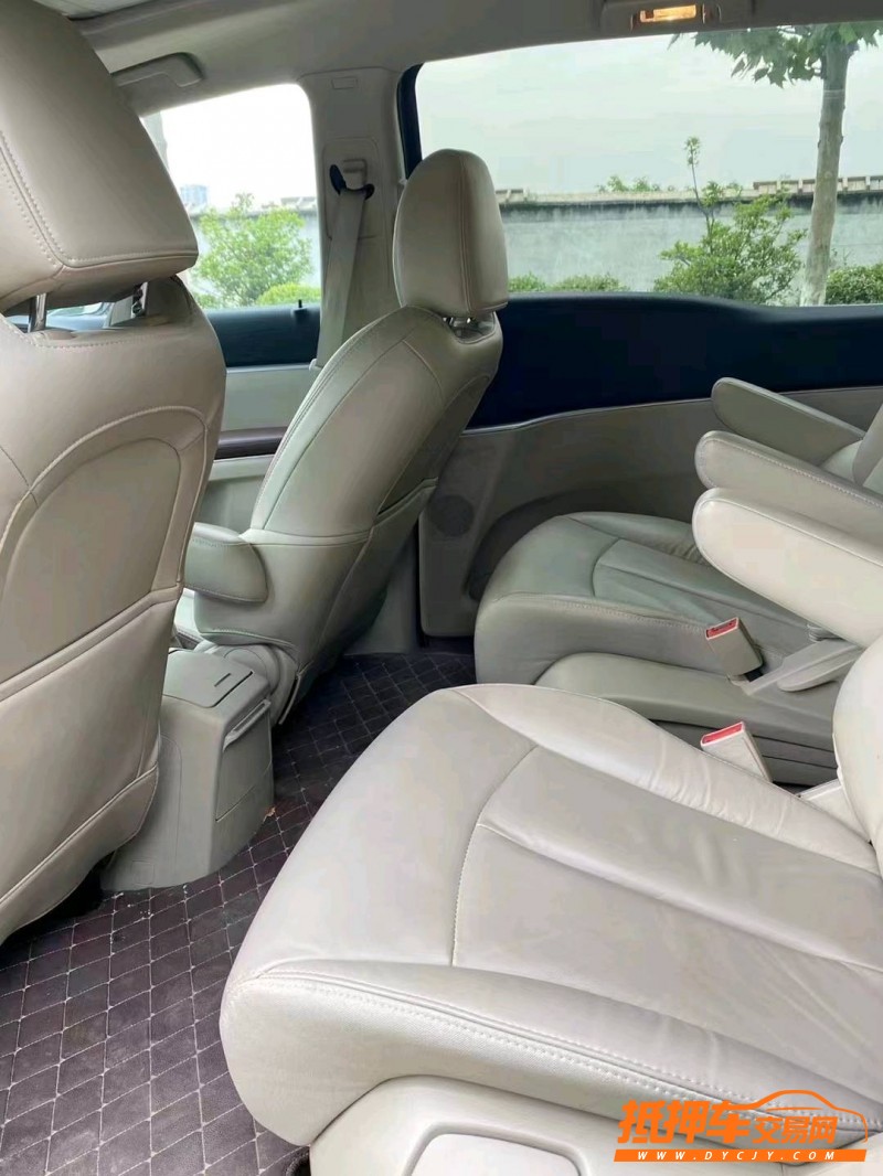 徐州18年别克GL85