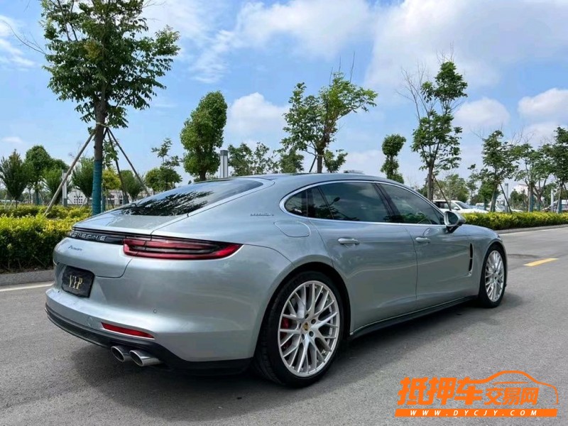 鹽城20年保時捷帕拉梅拉9