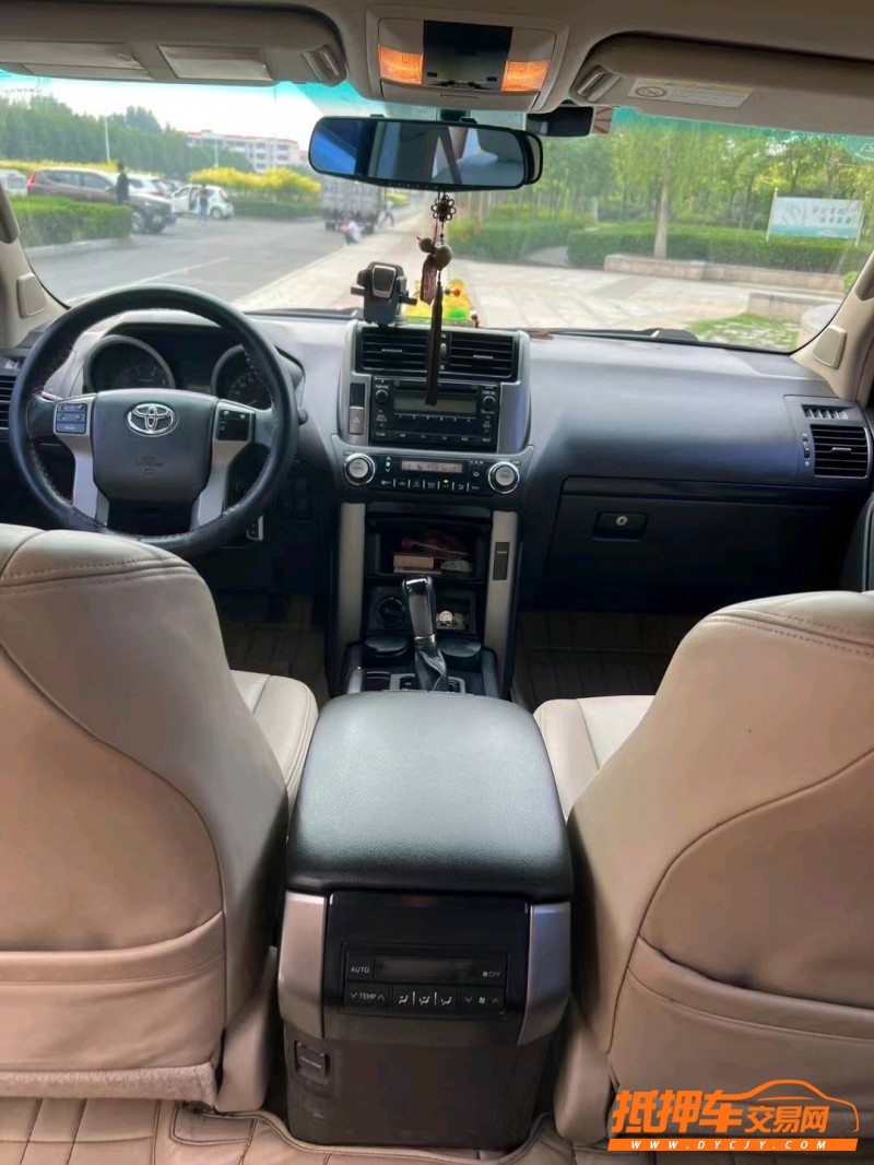 潍坊11年丰田普拉多5