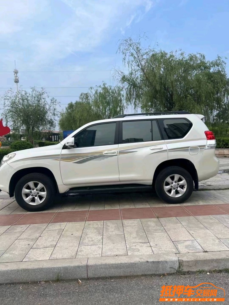 潍坊11年丰田普拉多2