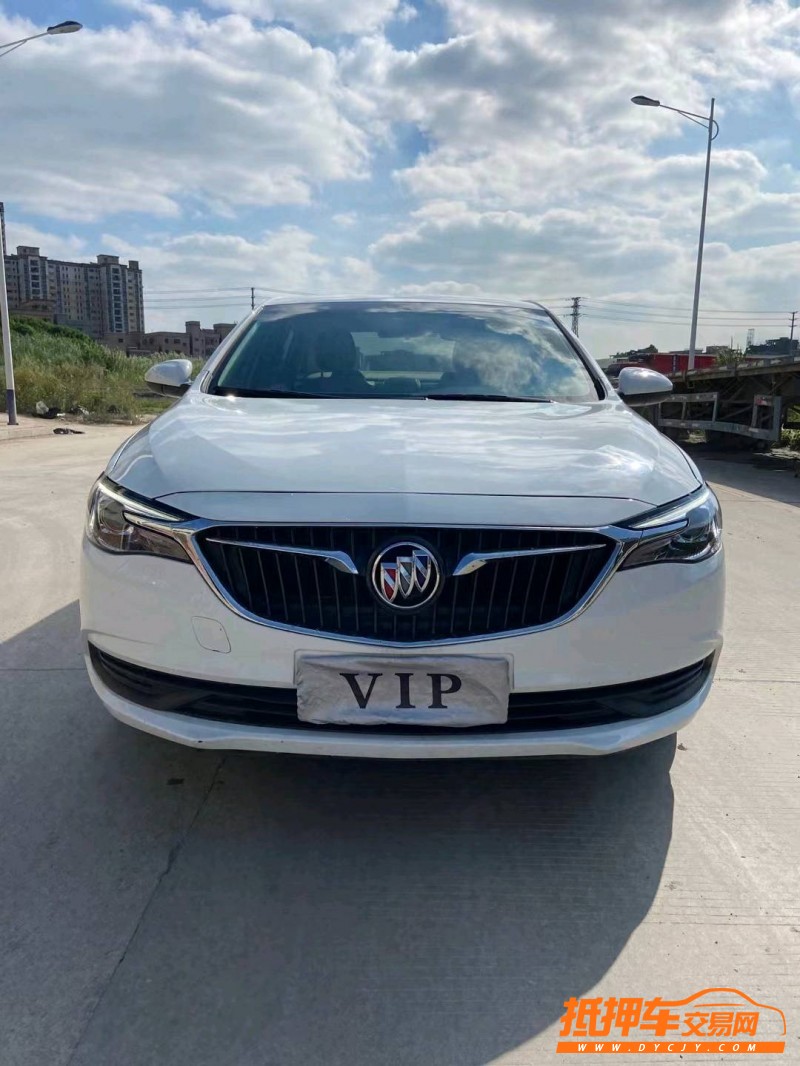 东莞19年别克英朗1