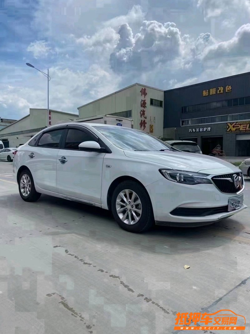 东莞18年别克英朗3