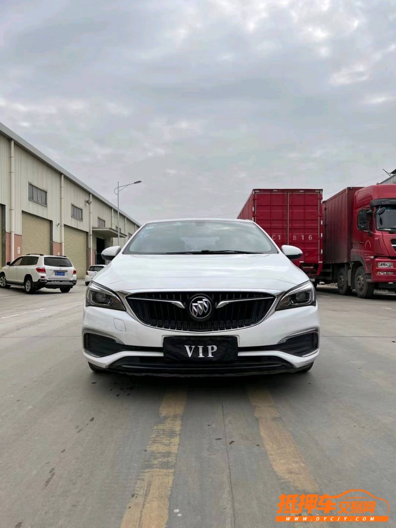 东莞18年别克威朗1