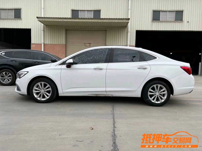 东莞18年别克威朗7