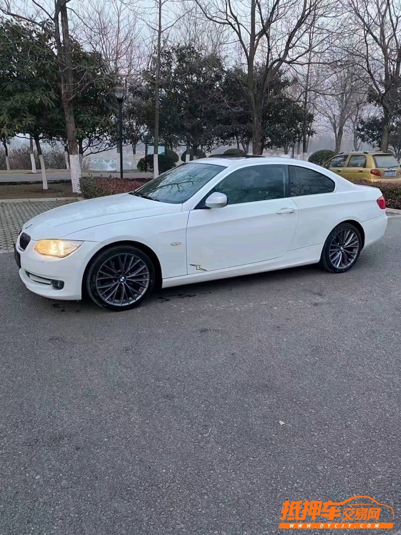 徐州13年宝马3系4