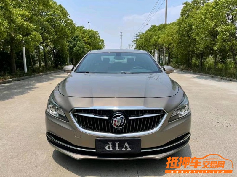 盐城17年别克君越1