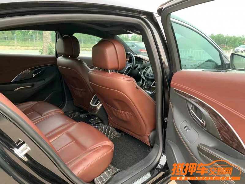 潍坊14年别克君越8
