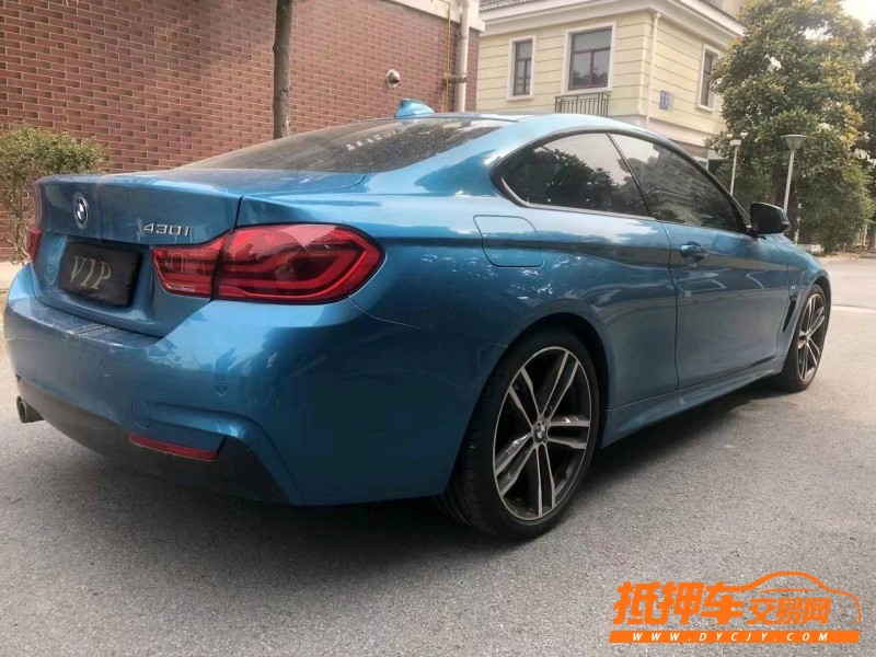 泰州17年宝马4系3
