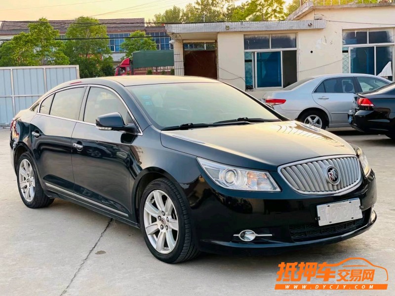 徐州12年别克君越3