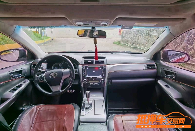 东莞13年丰田凯美瑞8