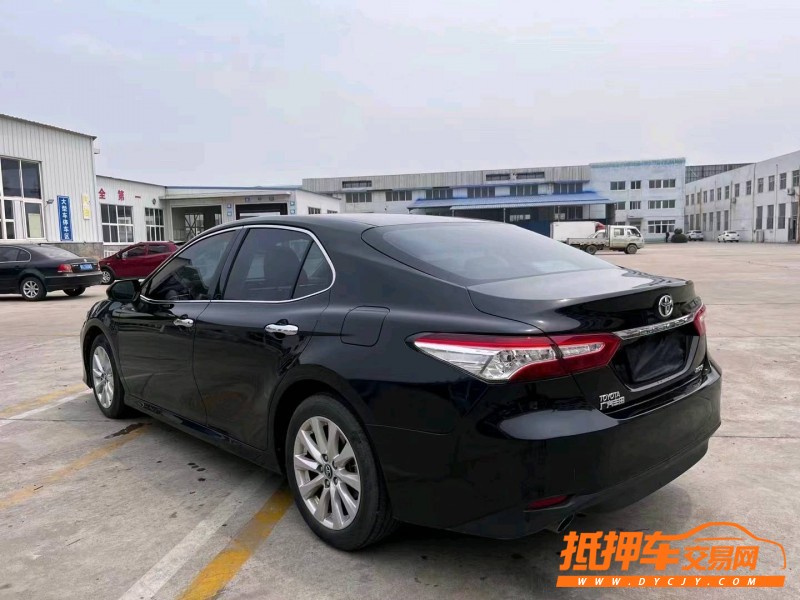 潍坊18年丰田凯美瑞8