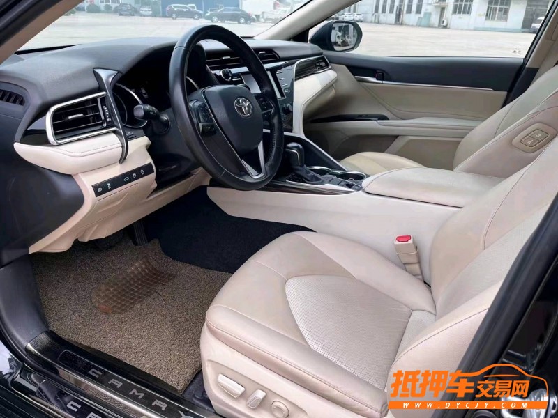 潍坊18年丰田凯美瑞9