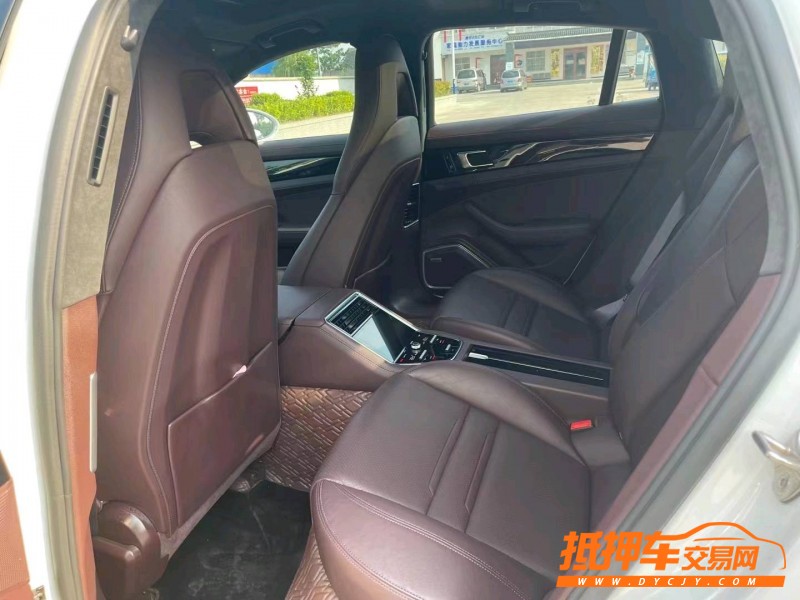 安陽21年保時捷帕拉梅拉5