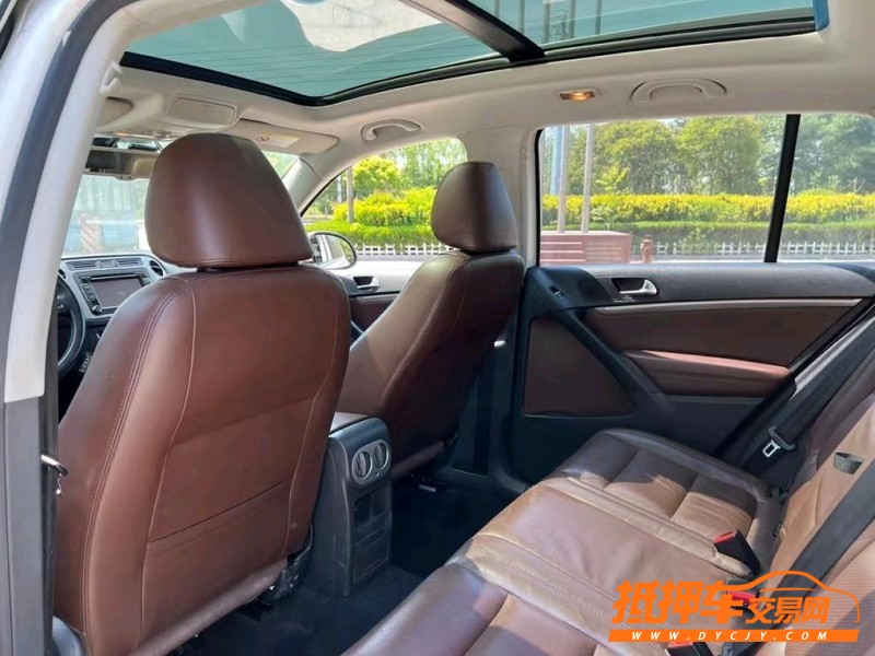 盐城16年大众途观5