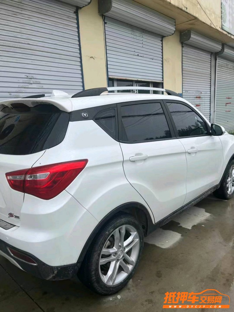 北京18年長安汽車CS353