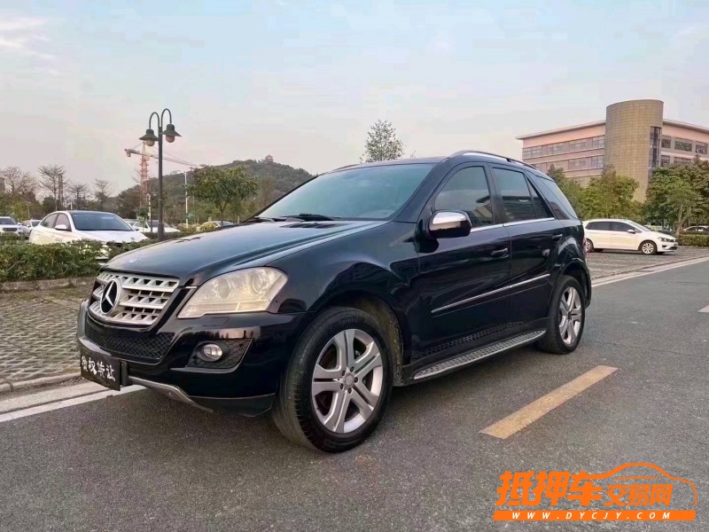 中山09年奔驰ML2
