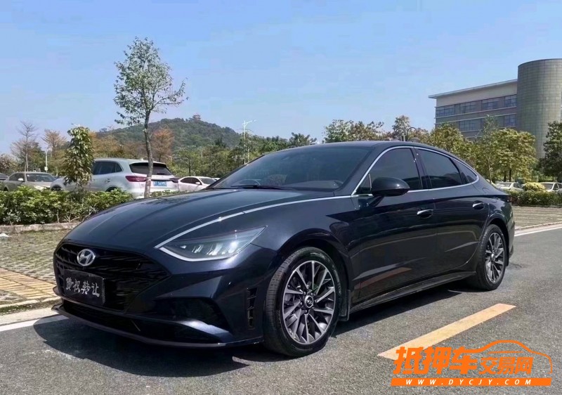 中山21年现代索纳塔十7