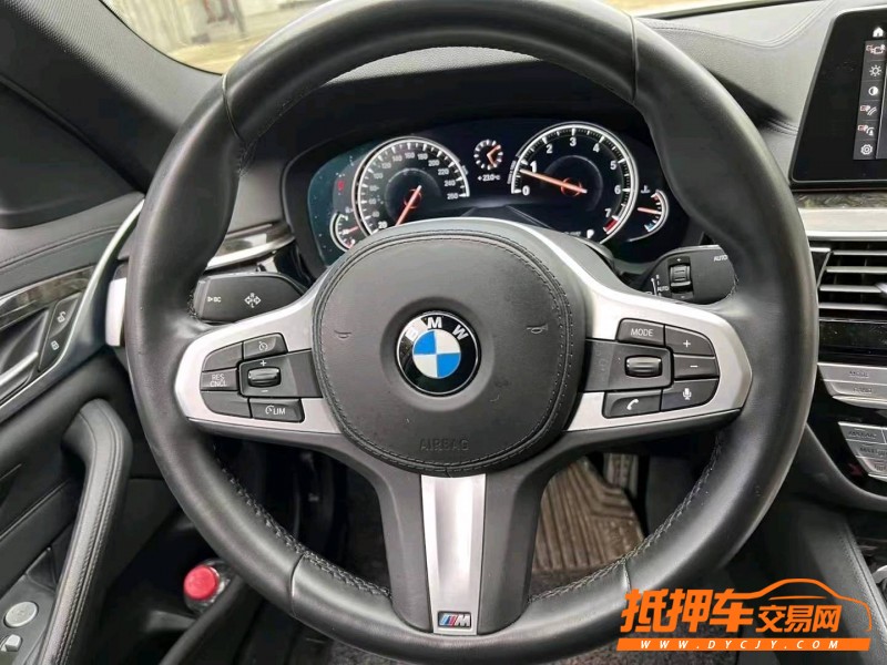 徐州18年宝马5系3