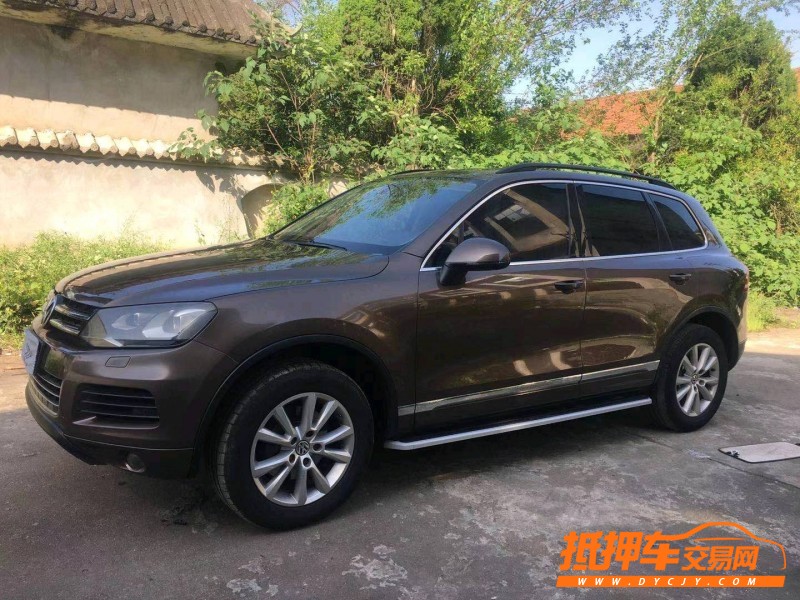 北京12年大众途锐5